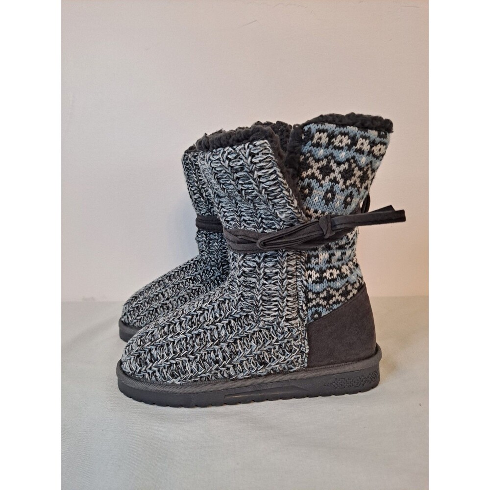 Essentials by Muk Luks Women's Clementine Knit Boots Size 6 Gray Faux Fur Lining